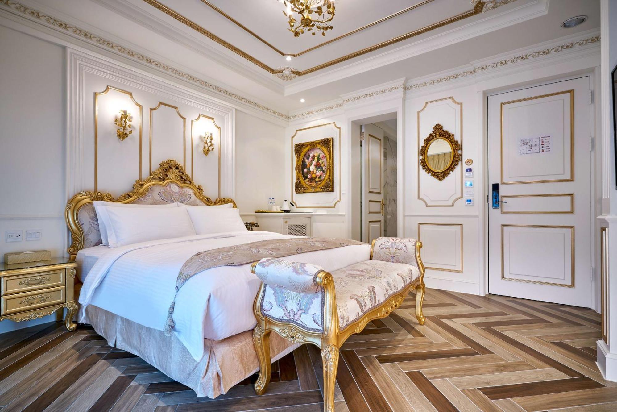 Sun Moon Lake Queen Castle Hotel 日月潭皇后古堡飯店 Yuchi Quarto foto